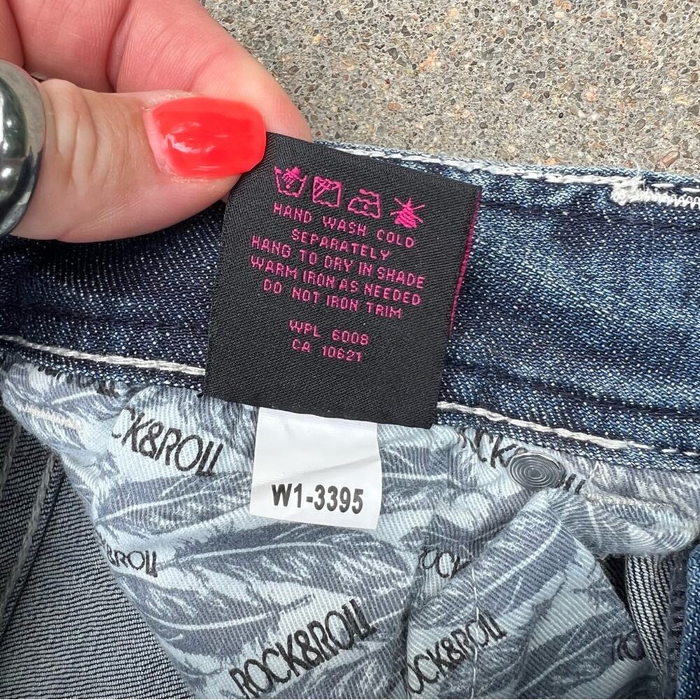 Rock & Roll Cowgirl mid rise boot cut jeans embroidered bling pocket 24x34 NEW - Picture 7 of 8
